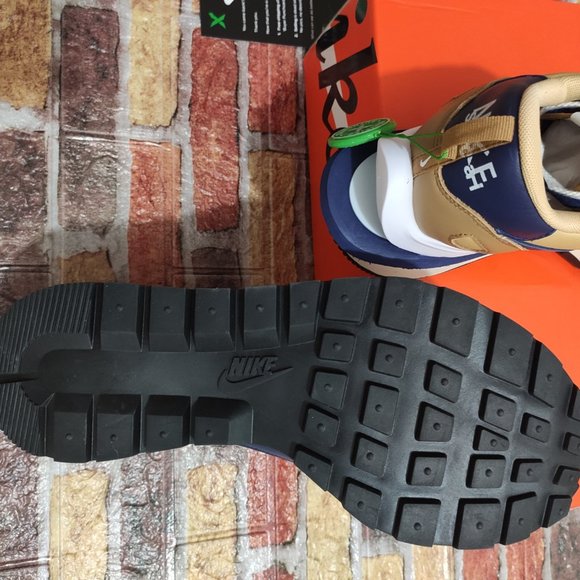 Sacai x Nike Vaporwaffle - Picture 4 of 6